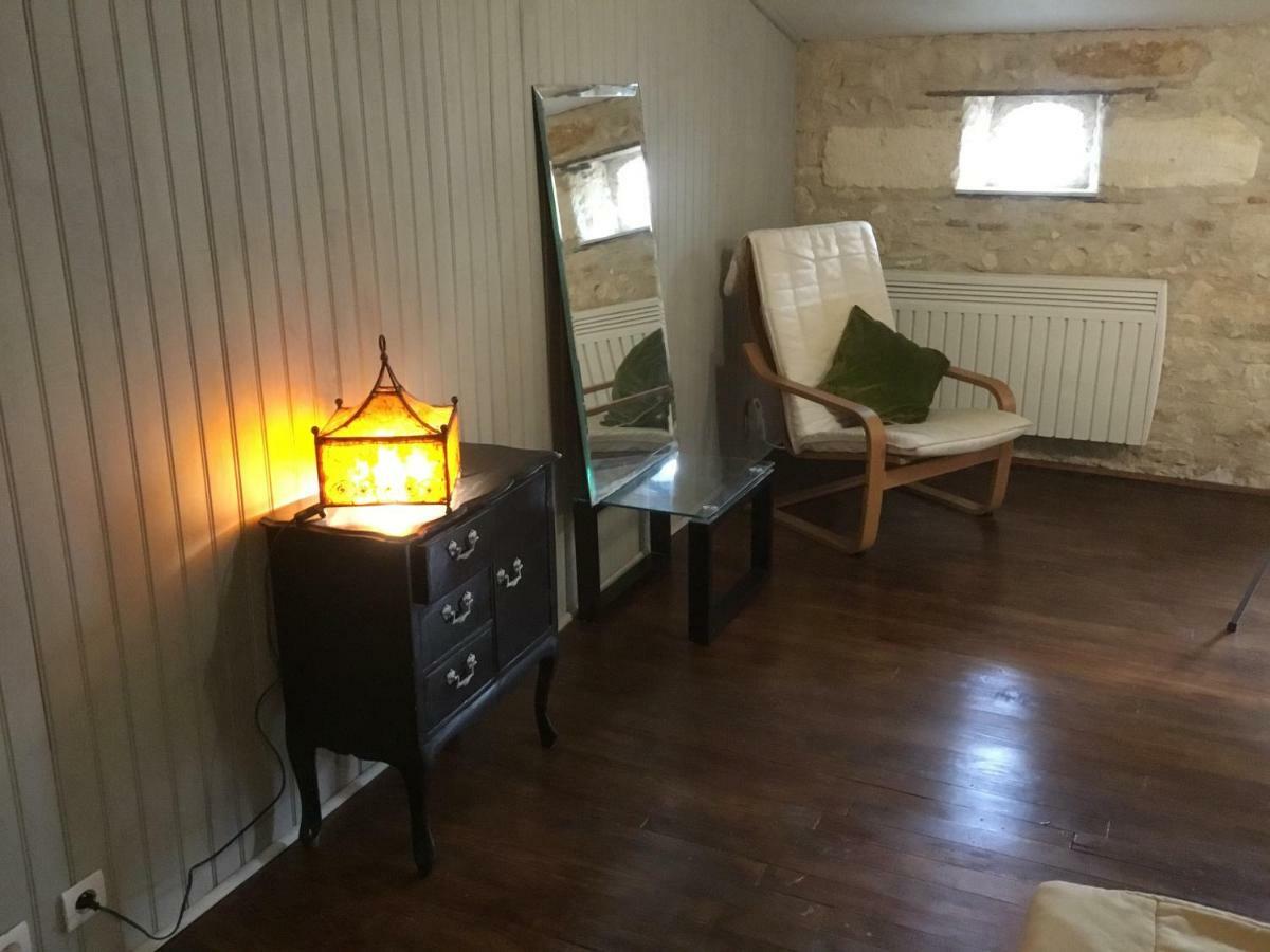 Gite La Tropezienne Blaye Bagian luar foto