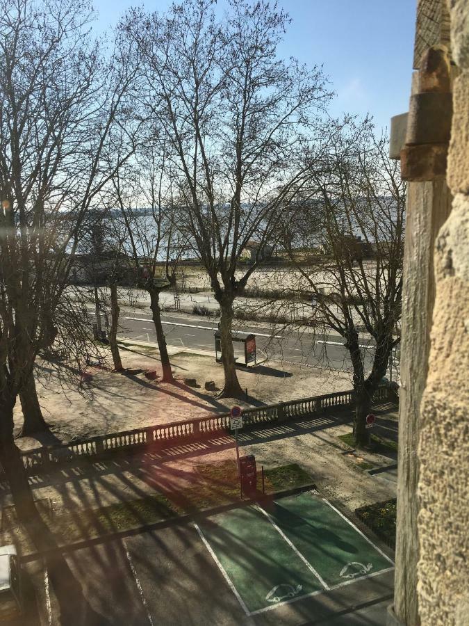 Gite La Tropezienne Blaye Bagian luar foto